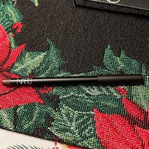 NARS Lip Liner